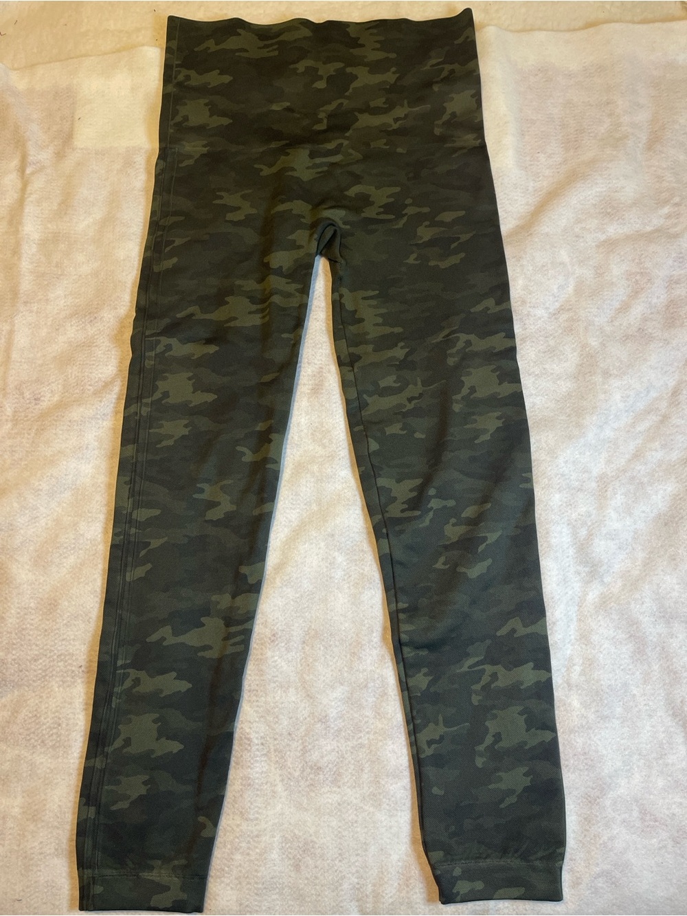 Spanx Look At Me Now Seamless Camo Leggings Green Extra Large XL